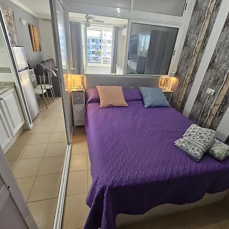 Cozy Studio, Aircon And 3 Pools *