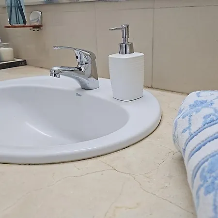 Apartamento Cozy Studio, Aircon And 3 Pools